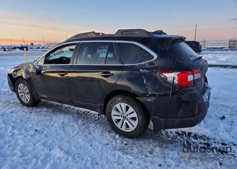 2017 Subaru Outback 2.5I Premium z USA, uszkodzony, nr VIN 4S4BSAFC2H3277667